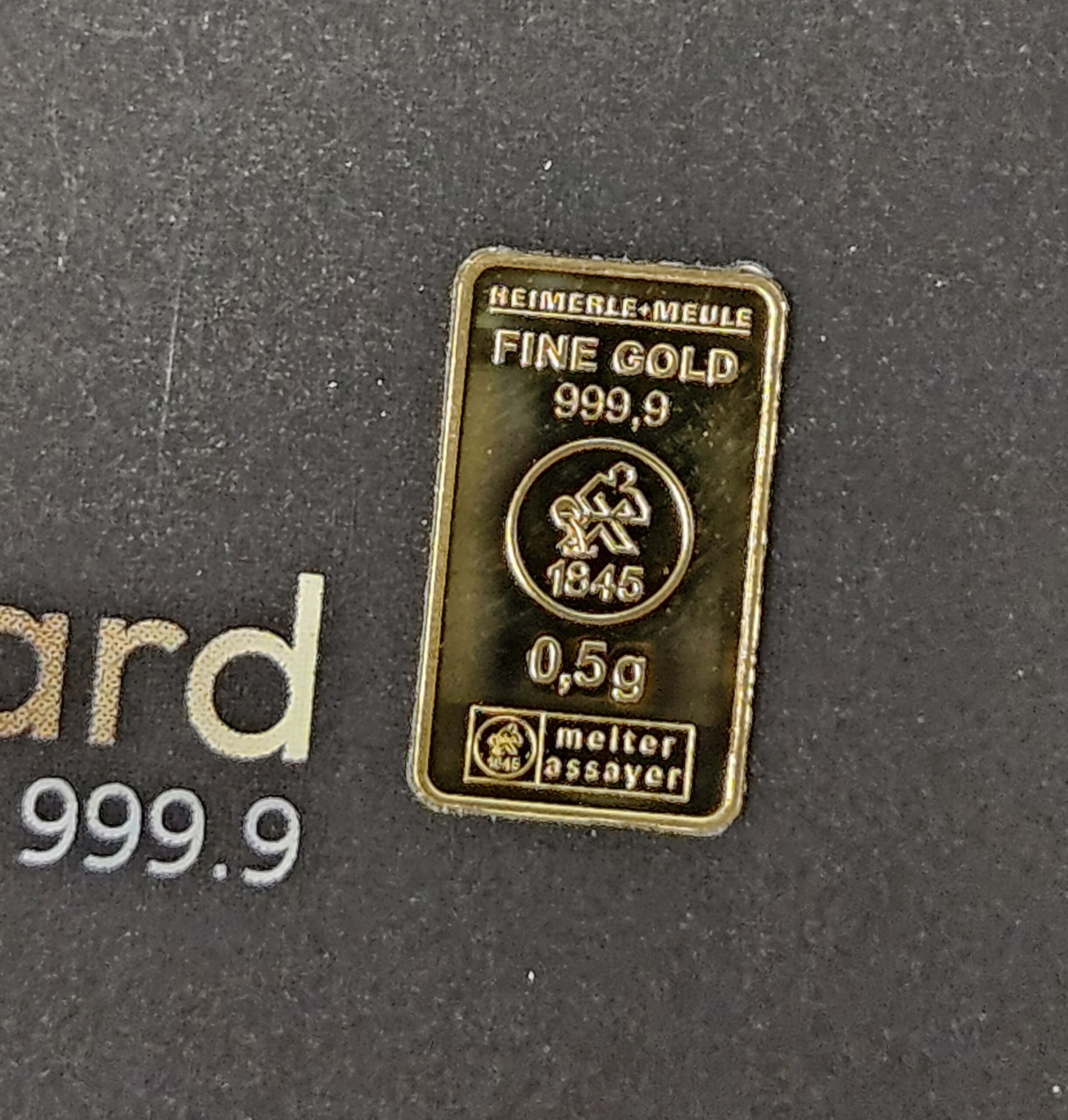 halve gram goud